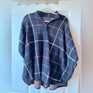 Tahari • Plaid Poncho Sweater • Small • Navy